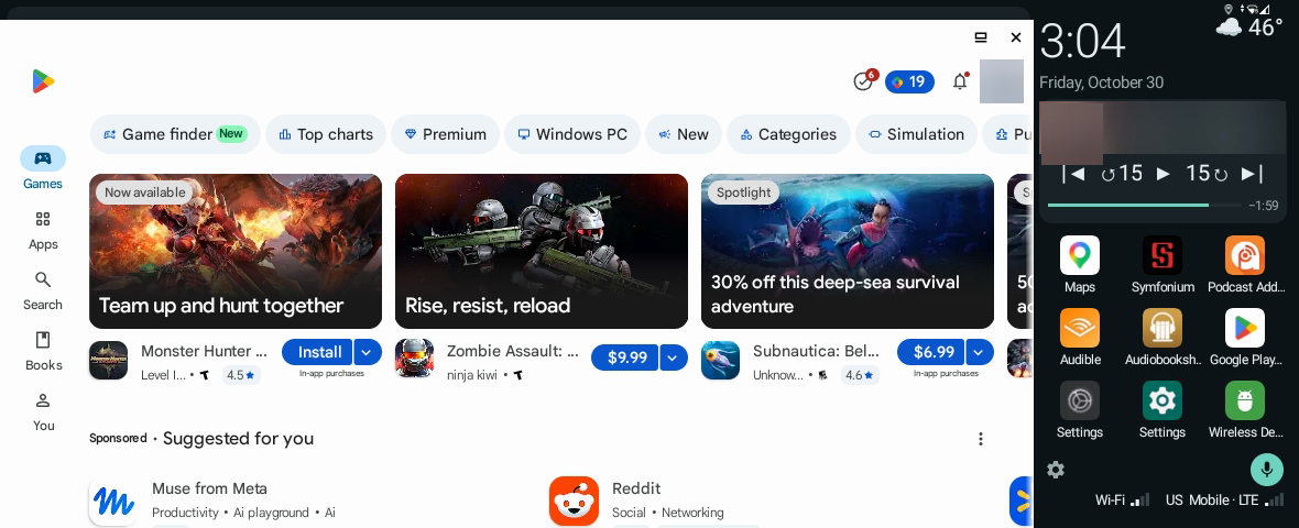 The Play Store open in the main window, with the MiniCarHome panel still on the right